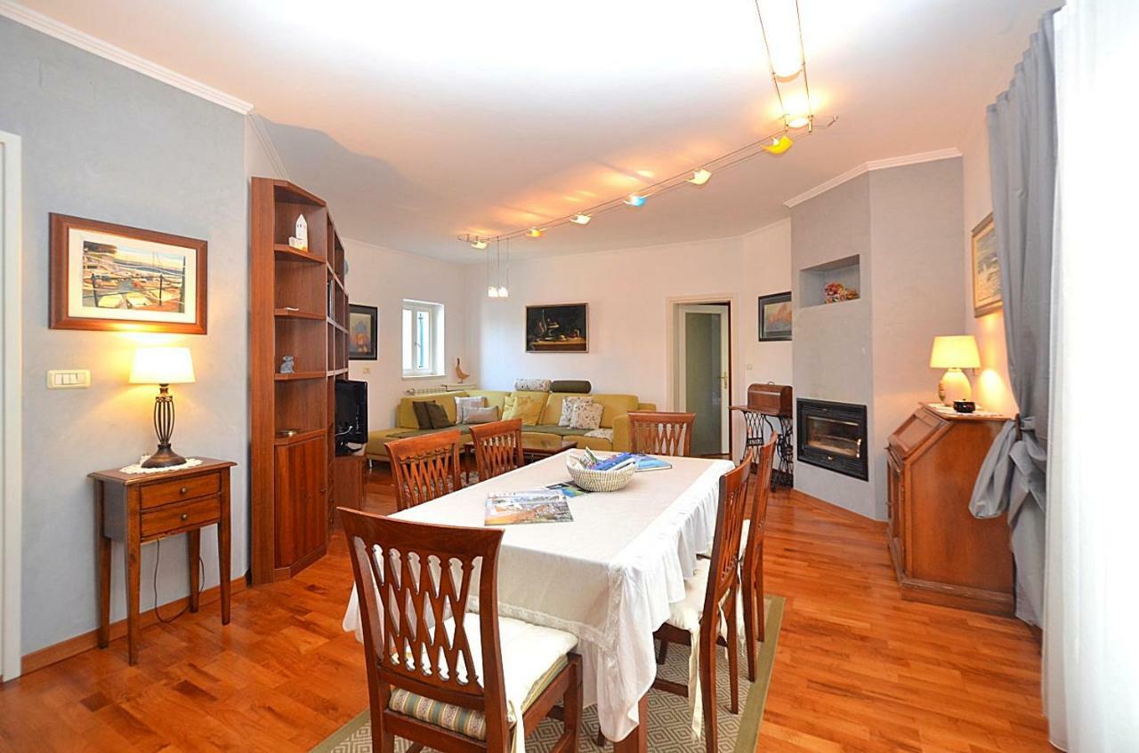 Holiday Home Sverko Novigrad  Exterior photo